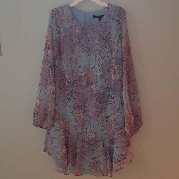 BCBG Blue Bell Windswept Dress - Picture 9 of 9